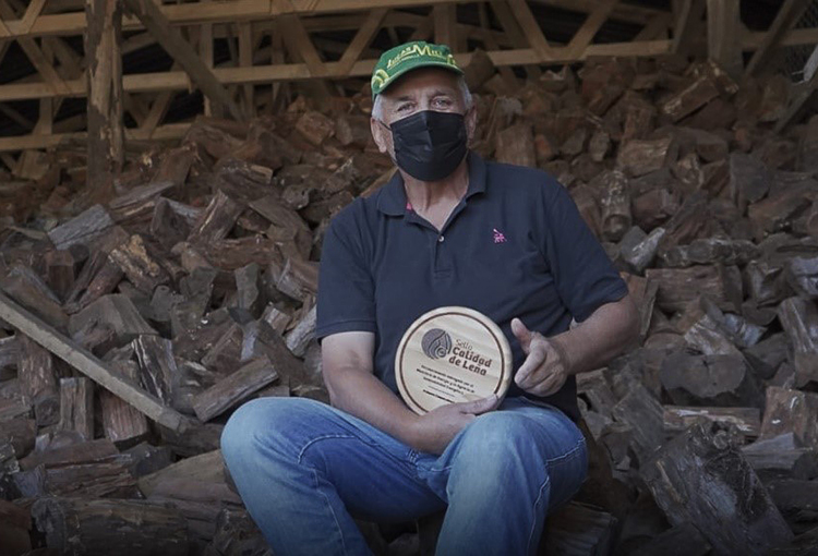 Con sello de calidad fomentan venta de leña seca para descontaminar la zona centro sur