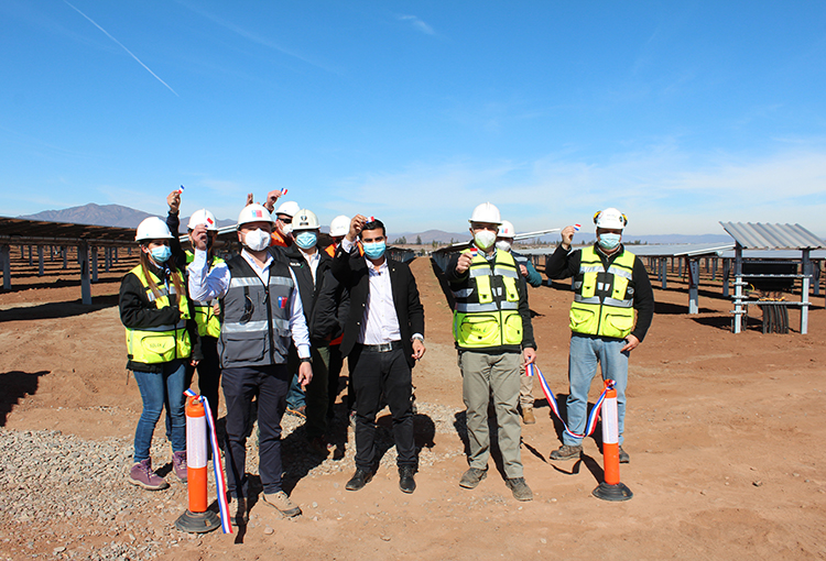 Inauguran parque fotovoltaico Ovalle Norte: mitigará unas 21 mil toneladas de CO2