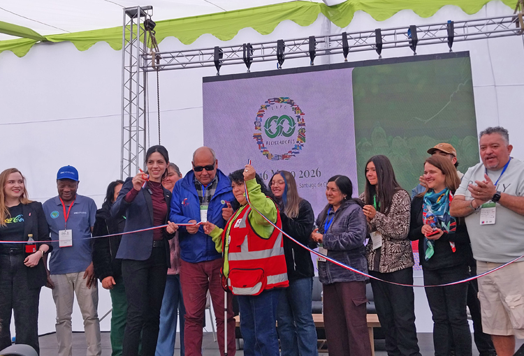 Medio Ambiente facilita registro de recicladores de base y se abre a mejoras en ley sobre reconstrucción