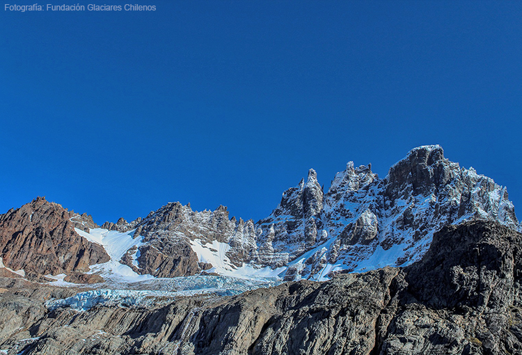 Avanza proyecto que prohíbe derechos de aguas sobre glaciares y actividades que los dañen