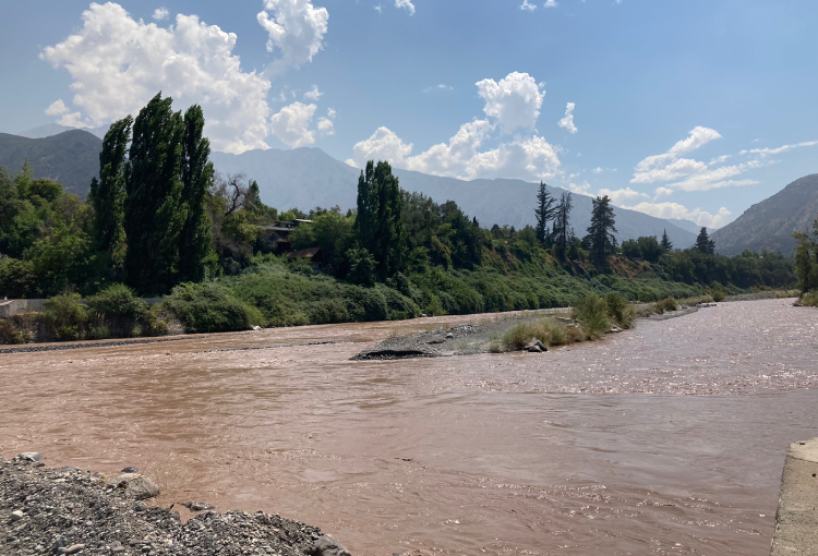 Suministro de agua potable: alerta temprana preventiva por alta turbiedad en ríos Maipo y Mapocho
