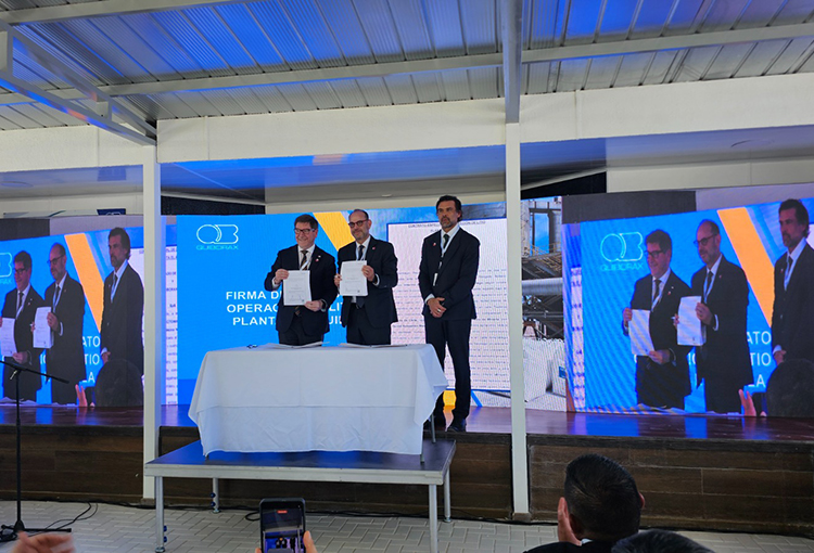 Primer contrato con privados busca producir carbonato de litio a partir de residuos mineros en Arica y Parinacota