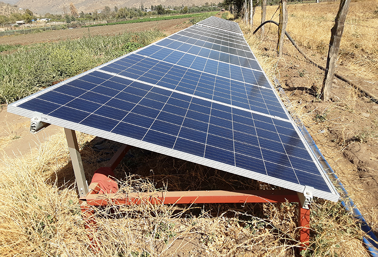 Sistemas de riego con paneles solares permitirán ahorrar agua y energía en Petorca y Cabildo