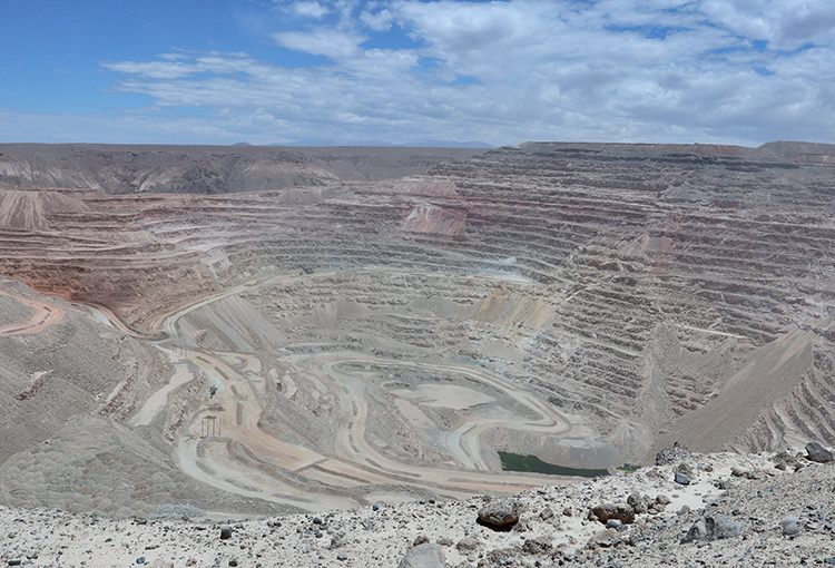 Cerro Colorado tendrá 90 días para extraer agua y obtener aprobación para seguir operando