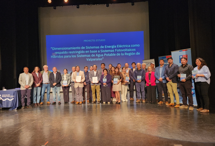 Avanza proyecto para garantizar energía para sistemas de agua potable rural en región de Valparaíso