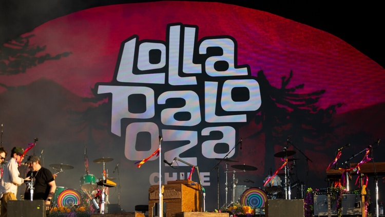 Más de 150 voluntarios impulsan el reciclaje y la educación ambiental en Lollapalooza Chile 