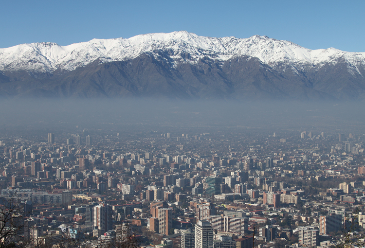 Chile participa en red internacional para predecir eventos de contaminación del aire 