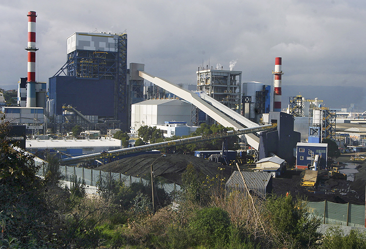 Abogan para que impuesto verde desincentive el uso de energías contaminantes y no sea un mero tributo