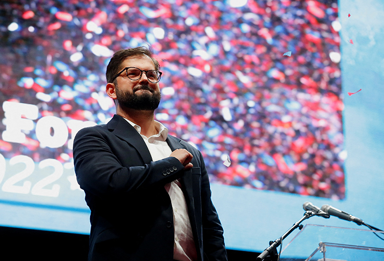 Gabriel Boric: “Pondremos especial atención al cuidado del medio ambiente”