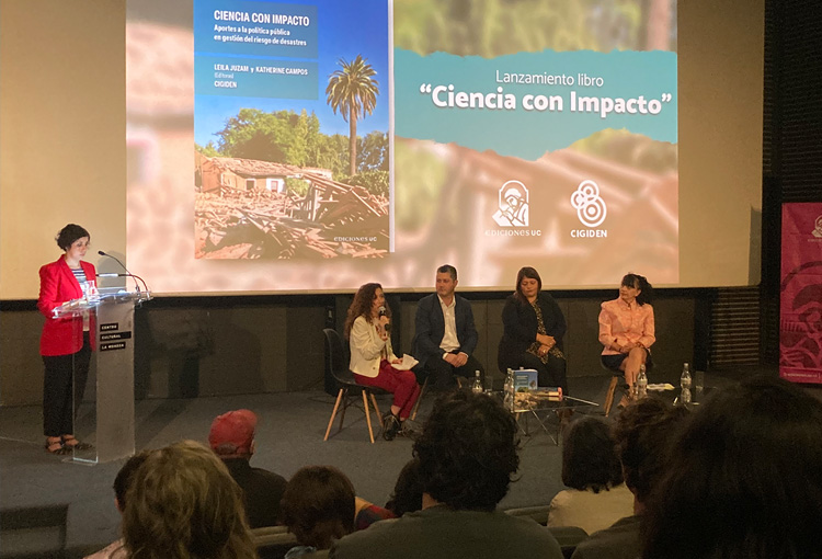 Libro sobre gestión de riesgo de desastres busca aportar al desarrollo de políticas públicas