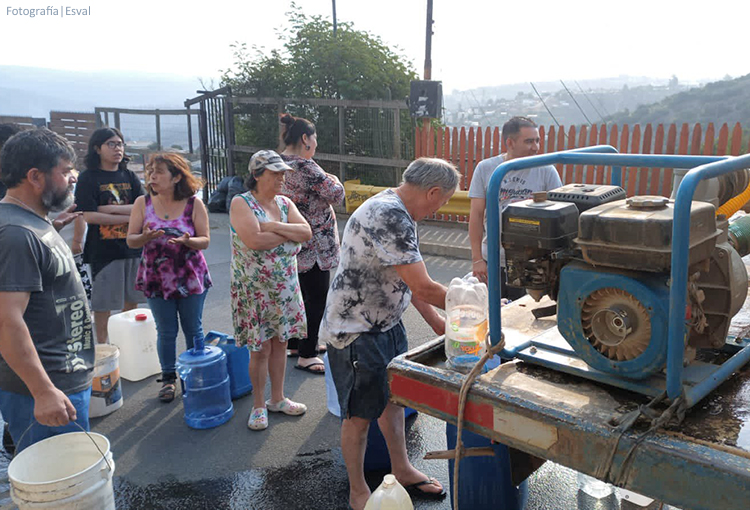 Suministro de agua se ha recuperado en las áreas urbanas afectadas por incendios forestales