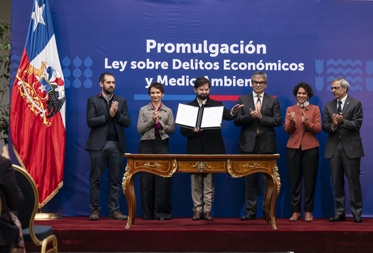 Presidente Gabriel Boric promulgó la ley sobre delitos económicos y medioambientales