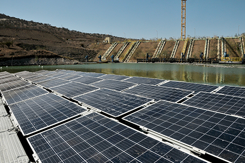 Planta Solar Flotante 500 por lo que dé