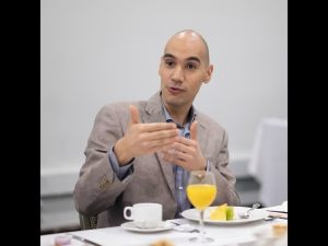 Cómo Acelerar la Electromovilidad