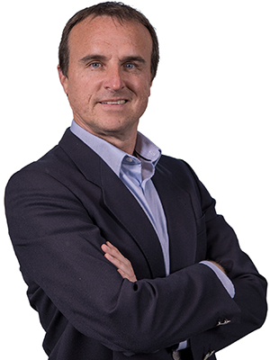 Javier Fuentes-interior